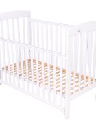 Drewex Patut bebe din lemn masiv Olek alb cu laterala culisabila si inaltime reglabila a saltelei 120 x 60 cm