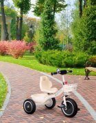 Ecotoys Tricicleta pentru copii WQL-1999 Bej cu pedale roti din spuma EVA greutate admisa 25 kg