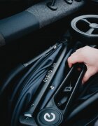Espiro Carucior pentru copii Just Negru 0-22 kg compact sistem de pliere automata cu o singura mana accesorii incluse