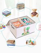 Ginger Home Set 2 cutii de depozitare pliabile cu capac si manere Giraffe