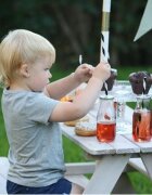 Ginger Home Set masuta de gradina cu bancute din lemn si umbrela Alb