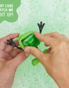 Glo Pals Set jucarii senzoriale luminoase pentru baie Pippa Glo Pal verde