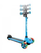 Globber Trotineta E-Motion 4 ghidon reglabil pe inaltime roti cu LED motor 80W autonomie 8-10 km culoare alabstra
