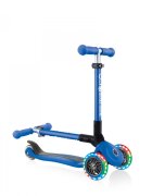 Globber Trotineta Junior albastra cu 3 roti LED pliabila ghidon reglabil platforma antiderapanta greutate suportata 50 kg varsta 2 ani+