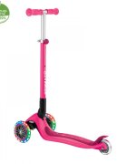 Globber Trotineta Primo roz cu 3 roti LED pliabila ghidon reglabil platforma antialunecare greutate suportata 50 kg varsta 3 ani+