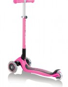 Globber Trotineta Primo roz pliabila ghidon reglabil platforma antiderapanta greutate suportata 50 kg varsta 3 ani+