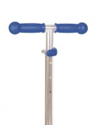 Globber Trotineta Primo V2 Lights albastra cu 3 roti LED ghidon reglabil platforma antiderapanta greutate admisa 50 kg