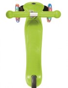 Globber Trotineta Primo V2 Lights verde cu 3 roti LED ghidon reglabil platforma antiderapanta greutate admisa 50 kg