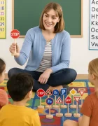 Goki Set 15 semne de circulatie din lemn pentru copii