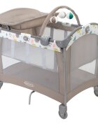 GRACO Patut pliabil Contour Electra Bear Tales cu masuta de infasat arcada cu jucarii roti saltea pliabila si geanta de transport