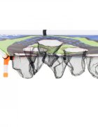 Ikonka Joc de indemanare pentru copii aruncare la tinta cu 3 saculeti si 3 bile dimensiune 71 x 36.5 cm