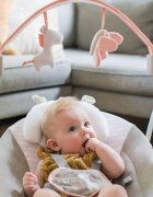 InGenuity Leagan portabil Comfort 2 Go Flora the Unicorn