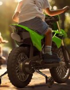INJUSA Motocicleta electrica pentru copii licenta Kawasaki KX85 6V include roti ajutatoare 2-5 ani