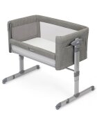 JOIE Patut pliant 2 in 1 Roomie Glide Foggy Gray cu panou lateral glisant ajustabil pe inaltime roti cu sistem de blocare cadru aluminiu