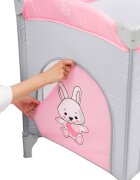 Juju Patut pentru copii Sleepy Baby Hunny Bunny pliabil roti cu blocare bara de jucarii salteluta de infasat geanta de transport usita laterala cu fermoar dimensiuni 125 L x 65 l x 78 cm
