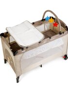 Juju Patut pentru copii Sleepy Baby Sweet Dreams pliabil roti cu blocare bara de jucarii salteluta de infasat geanta de transport usita laterala cu fermoar dimensiuni 125 L x 65 l x 78 cm