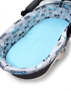 Kerstin Set insertie textila pentru landoucosulet copii Bunnie Drivers cearsaf cu elastic asortat 80x38 cm realizate din bumbac 100