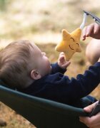 Kidnort Balansoar pentru copii ergonomic cu centura de siguranta Bara de protectie detasabila pliabil si usor de transportat Vinbar Green