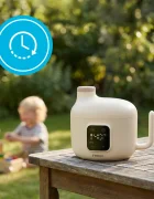 Kidnort Incalzitor de mancare si bauturi pentru copii Kjokken Beige capacitate 400 ml cu acumulator 10.8 V USB-C capac sigilat putere 18 W