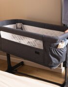 Kidnort Patut multifunctonal tip co-sleeper si tarc de joaca pentru copii cu leganare intrare laterala Snackskal Black greutate articol 8.7 kg