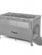 Kidnort Patut pliabil 3 in 1 pentru copii cu doua nivele laterala culisanta plasa de ventilatie cu saltea si geanta de transport incluse dimensiune 128 x 78.5 x 68 cm Livsmiljo Light Grey