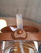 Kidnort Sticluta de apa din tritan pentru copii Bear sterilizabila pai moale din silicon cu bila gravitationala prevazuta cu snur reglabil capacitate 300 ml Brown