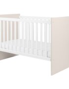 KikkaBoo Patut din lemn 124x67 cm Ayla Beige3 nivele de regalare a inaltimii suportului de salteaPAL laminat de 18 mm si profil MDFfabricat in conformitate cu EN 716design stabil si modern