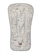 KikkaBoo Protectie anti-transpiratie Dreamy Fields Grey Model universal pentru caruciorhusa din bumbac moale si spate din plasa 3D respirabila Orificii pentru centura de sigurantaDimensiune 81x42 cm