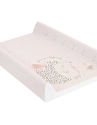 KikkaBoo Saltea de infasat moale pentru bebelusi Hedge-hugs 70x50cm soft cu suprafata impermeabilaTaliometru incorporatContur lateral mai inalt restrictie blanda antirostogolirePotrivita pentru acasacabinete medicale
