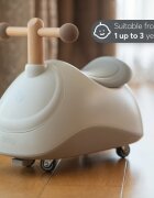 KikkaBoo Vehicul fara pedale pentru copii Ride On Sizzy Mint multidirectionalmanere pentru sustineresezut ergonomic moalesistem de protectie antirasturnareroti pivotante pentru multisuprafetede la 12 luni