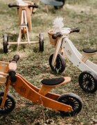 Kinderfeets Tricicleta copii fara pedale transformabila Tiny Tot Coral 12 luni+ inaltimea scaunului reglabila de la 21.5 pana la 28 cm bambus 100