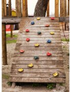 Kruzzel Set complet de alpinism pentru copii cu 13 pietre multicolore 2 manere si accesorii de montare incluse sarcina maxima pana la 150 kg per piatra si 100 kg per maner
