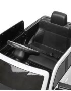 LeanToys Masinuta electrica pentru copii P4 White acumulator 12V7Ah tractiune integrala 4 x 45W roti EVA scaun piele lumini LED MP3 dimensiune 119 x 68 x 58 cm