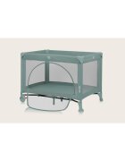 Lionelo Patut pliabil Laura 102 x 74 cm Cu doua nivele Functie de tarc Cu roti Include salteluta si geanta de transport Pereti din plasa Deschidere laterala Pana la 15 kg 0 luni + Verde
