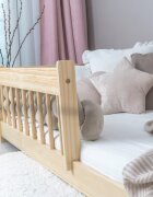Little Amy Pat pentru copii Montessori cu balustrada Charlie balustrade cu bare rotunde Natur 140 x 200 cm