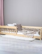 Little Amy Pat pentru copii Montessori cu balustrada Charlie balustrade cu bare rotunde Natur 140 x 200 cm
