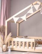 Little Amy Pat pentru copii Montessori tip casuta LittleAmy Cozi Cottage balustrade cu bare plate Natur 120 x 200 cm