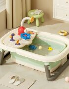 Little Mom Cadita 3 in 1 pentru copii AquaPlay Green pliabila echipata cu masuta de joaca detasabila dus functional si dop evacuare apa picioruse reglabile in inaltime dimensiune 78.5 x 51.5 x 38 cm