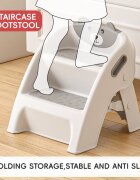 Little Mom Inaltator pliabil cu doua trepte pentru copii Grey design minimalist cu manere ergonomice dimensiune 32 x 33 x 35 cm