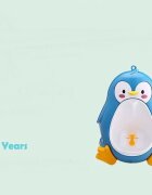 Little Mom Pisoar pentru baieti Cute Penguin Black sigur si rezistent cu montare versatila prin ventuze de perete sau agatare dimensiune 26 x 37cm