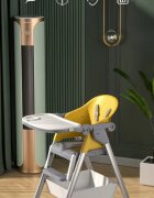 Little Mom Scaun de masa SmartFold Yellow 2 in 1 cu roti pliabil cos pentru accesorii centura siguranta margini rotunjite suport picioare tava dubla