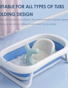 Little Mom Scaunel de baie pentru bebelusi Blue Whale forma ergonomica cu maner de sustinere si ventuze de fixare dimensiune 32.6 x 25 x 18.3 cm