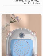 Little Mom Scaunel de baie pentru copii Baby Crown Blue design ergonomic cu spatar cu husa detasabila din cauciuc cu ghidon de sustinere si Claxon dimensiune 20 x 30 x 36 cm
