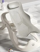 Little Mom Suport anatomic bebelusi Royal Grey pliabil pentru cadita copii prevazut cu tetiera confortabila suprafata texturata si gaurele mici de scurgere apa dimensiune 54.3 x 30.3 x 17.6 cm
