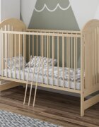 Magic kids Patut din lemn pentru copii Tymon natur 120 x 60 cm design modern cu somiera reglabila si 3 bare laterale detasabile 0-4 ani
