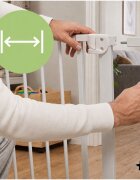 MalPlay Bariera de siguranta pentru copii White BabyProtect 75-110 cm montaj prin presiune fara gaurire inchidere automata protectie dubla include 2 extensii de 14 cm