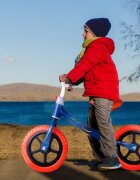 MalPlay Bicicleta fara pedale cu roti de 12 inch din spuma EVA cu scaun si ghidon reglabile in inaltime Push Sport AlbastruRosu inaltime sezut 29-34 cm de la 3 ani inaltime recomandata 80-108 cm AlbastruRosu