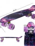 MalPlay Skateboard pentru copii Space Colors roti din PU dotate cu LED-uri RGB dimensiune 56 x 15 cm