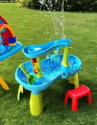 Matadi Masuta de joaca cu apa si nisip Play Time cu 18 accesorii inclusenivel cu efect de ploaieangrenaj mobil pentru efect cascadadimensiune 62x37x57 cm