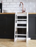 Meble Wrobel Turn de invatare din lemn pentru copii Standard White design montessori robust margini rotunjite cu platforma si trepte reglabile dimensiune 90 x 44 x 39.5 cm